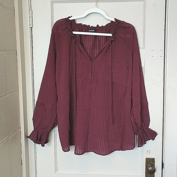 EUC Torrid Size 2X Burgundy Stripe Gauze Lace Up Peasant Top - Picture 8 of 15